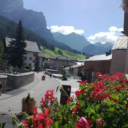 Residence Ploner San Cassiano  Exterior photo